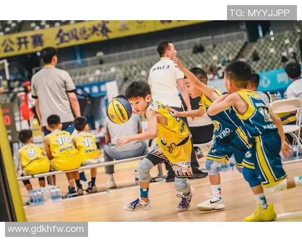 武汉篮球队崛起之路全国锦标赛特别报道见证成长与奋斗的精彩瞬间